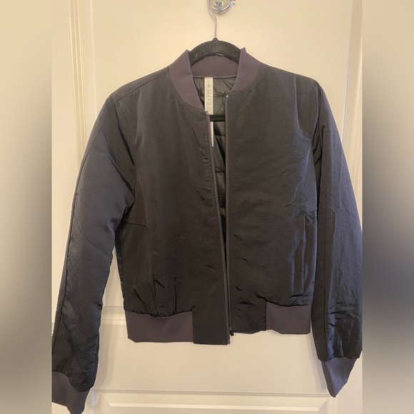Lululemon bomber jacket- new - Picture 1 of 2